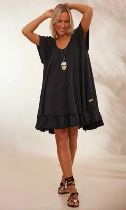 Petite Robe Tess Ultra-Light Noir -Vêtements Soldes 2024 facetune 29 01 2024 15 53 29