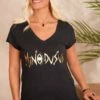 T-Shirt Magda Noir MinoDuSud Or 2 T-Shirt Magda Noir MinoDuSud Or -Vêtements Soldes 2024 facetune 29 08 2023 15 10 56