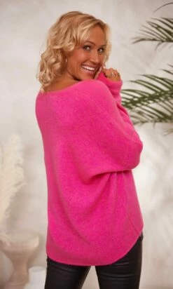 Pull Ryan Rose Fuchsia -Vêtements Soldes 2024 facetune 29 11 2023 11 01 06
