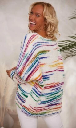 Pull Zack Oversize Blanc Cassé Stripes Multicolor -Vêtements Soldes 2024 facetune 29 11 2023 11 13 58