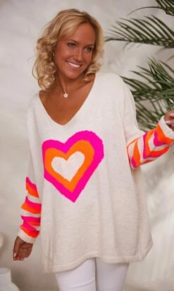 Pull Rayco Oversize Beige Big Heart -Vêtements Soldes 2024 facetune 29 11 2023 12 05 08