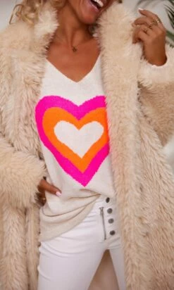 Pull Rayco Oversize Beige Big Heart -Vêtements Soldes 2024 facetune 29 11 2023 12 49 24