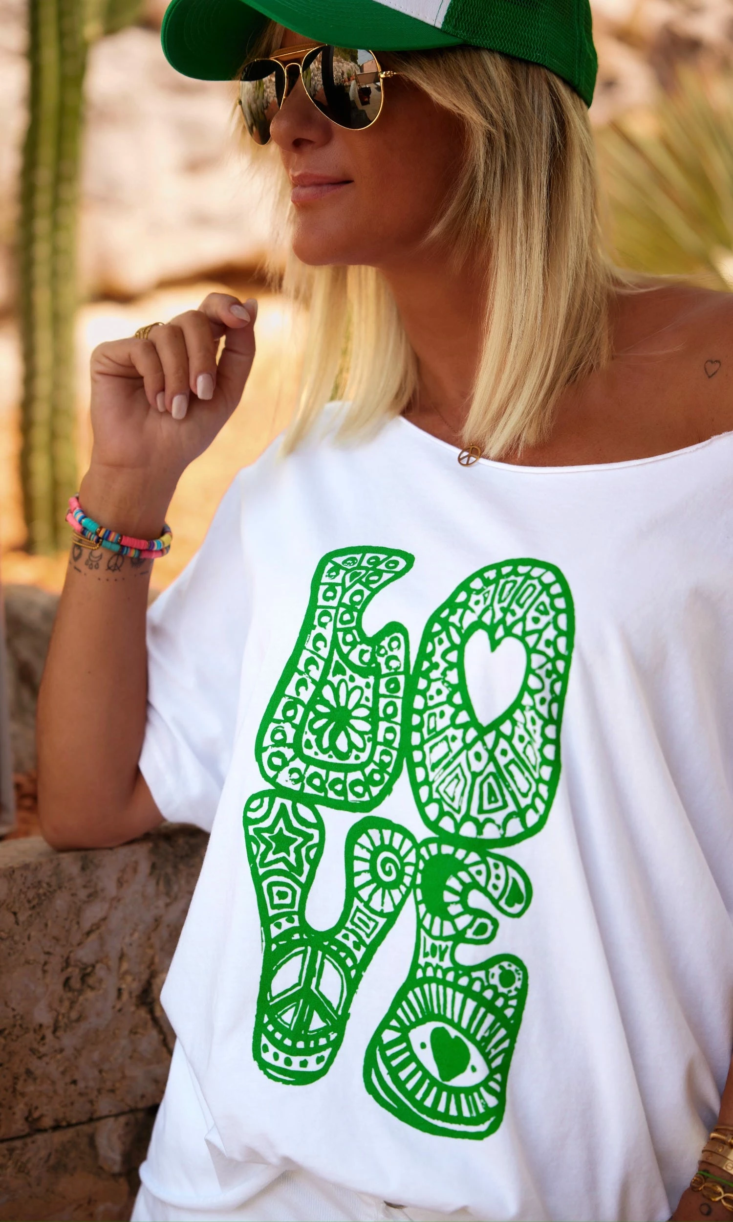 T-Shirt Solene Oversize Blanc Isalove Vert Brésil 3 T-Shirt Solene Oversize Blanc Isalove Vert Brésil