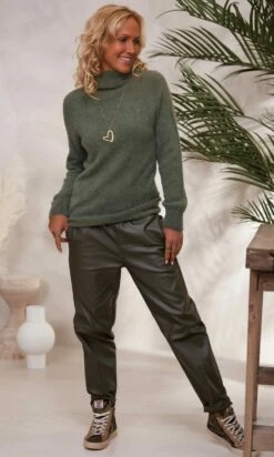 Pull Basic Col Roulé Kaki