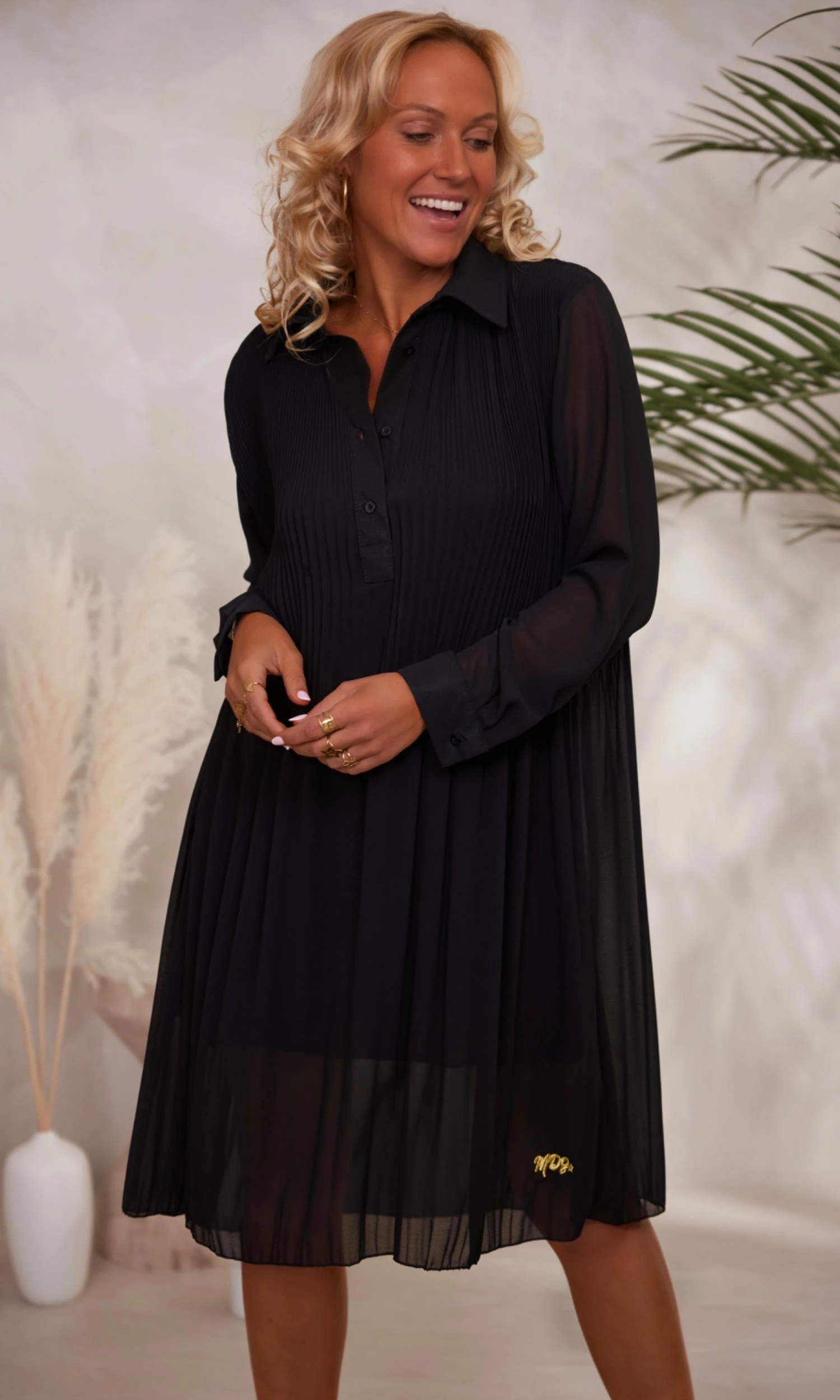 Petite Robe Syana Noir 4 Petite Robe Syana Noir – Image 2