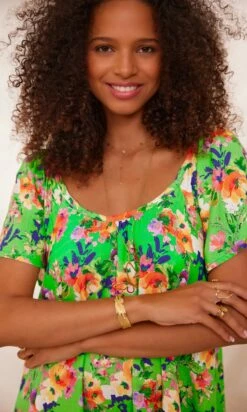 Petite Robe Tess Vert Spring Shine -Vêtements Soldes 2024 facetune 31 01 2024 09 43 09 1