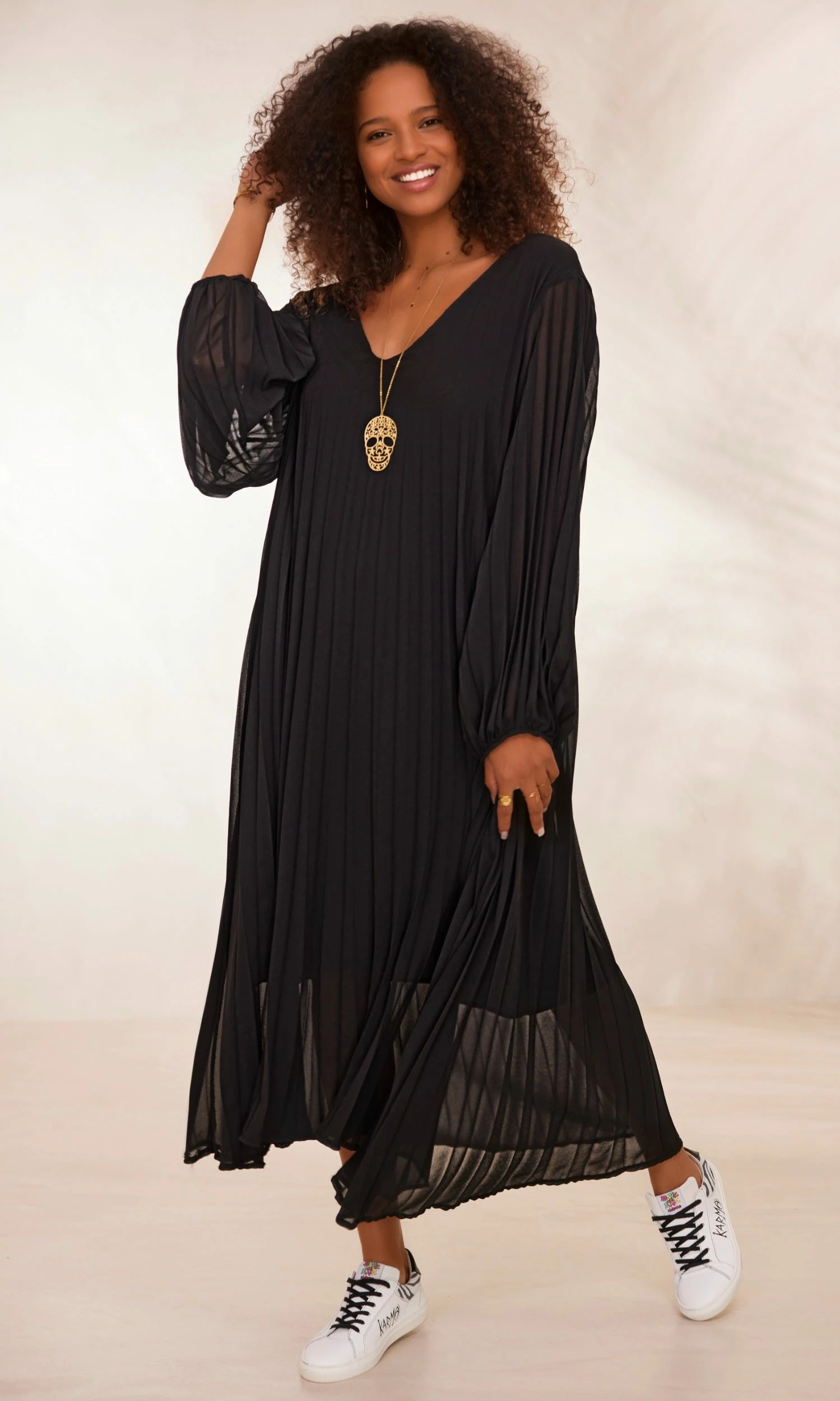 Robe Nuria Plissée Noir 8 Robe Nuria Plissée Noir – Image 6