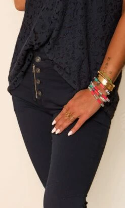 Pantalon Meryl Bleu Marine -Vêtements Soldes 2024 facetune 31 01 2024 12 23 03