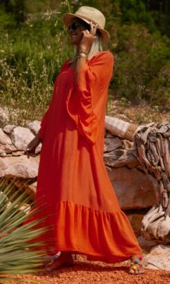 Robe De Plage Alizée Orange 14 Robe De Plage Alizée Orange -Vêtements Soldes 2024 img 2684 facetune 29 06 2023 12 06 54