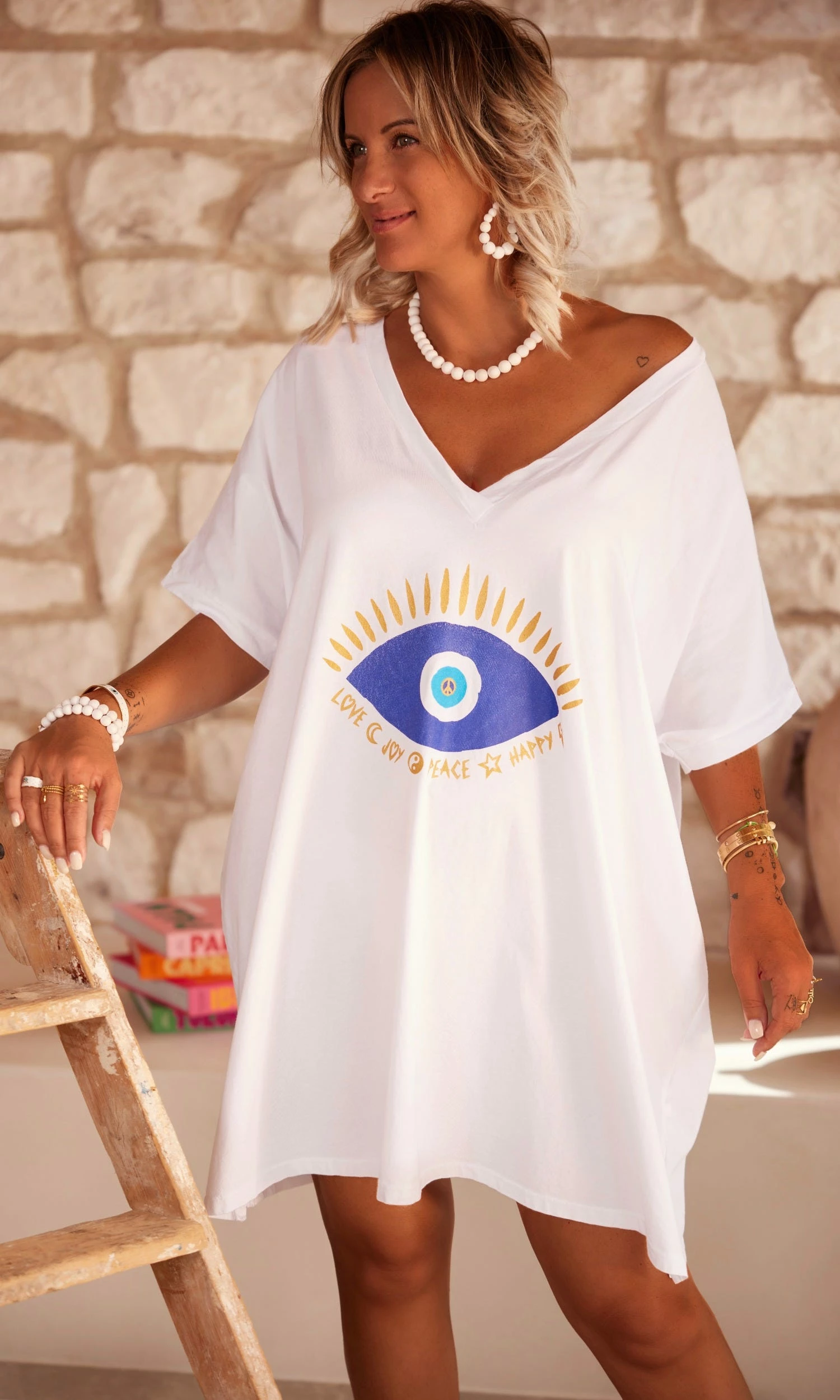 T-Shirt Iloé Oversize Blanc Lucky Eye 4 T-Shirt Iloé Oversize Blanc Lucky Eye – Image 2